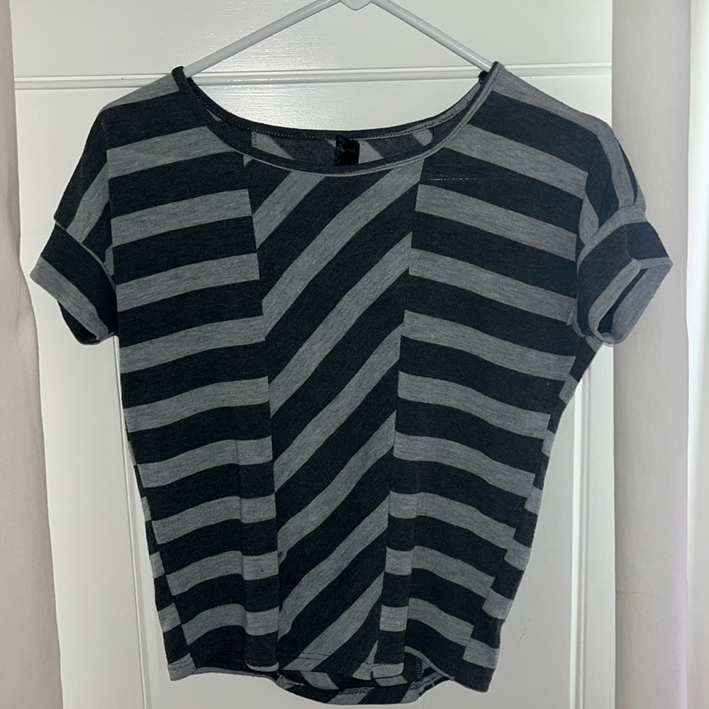 Zoah Design Gray Shirt Size Juniors S
